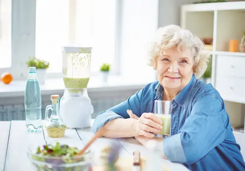 Veja como planejar a alimentação na melhor idade